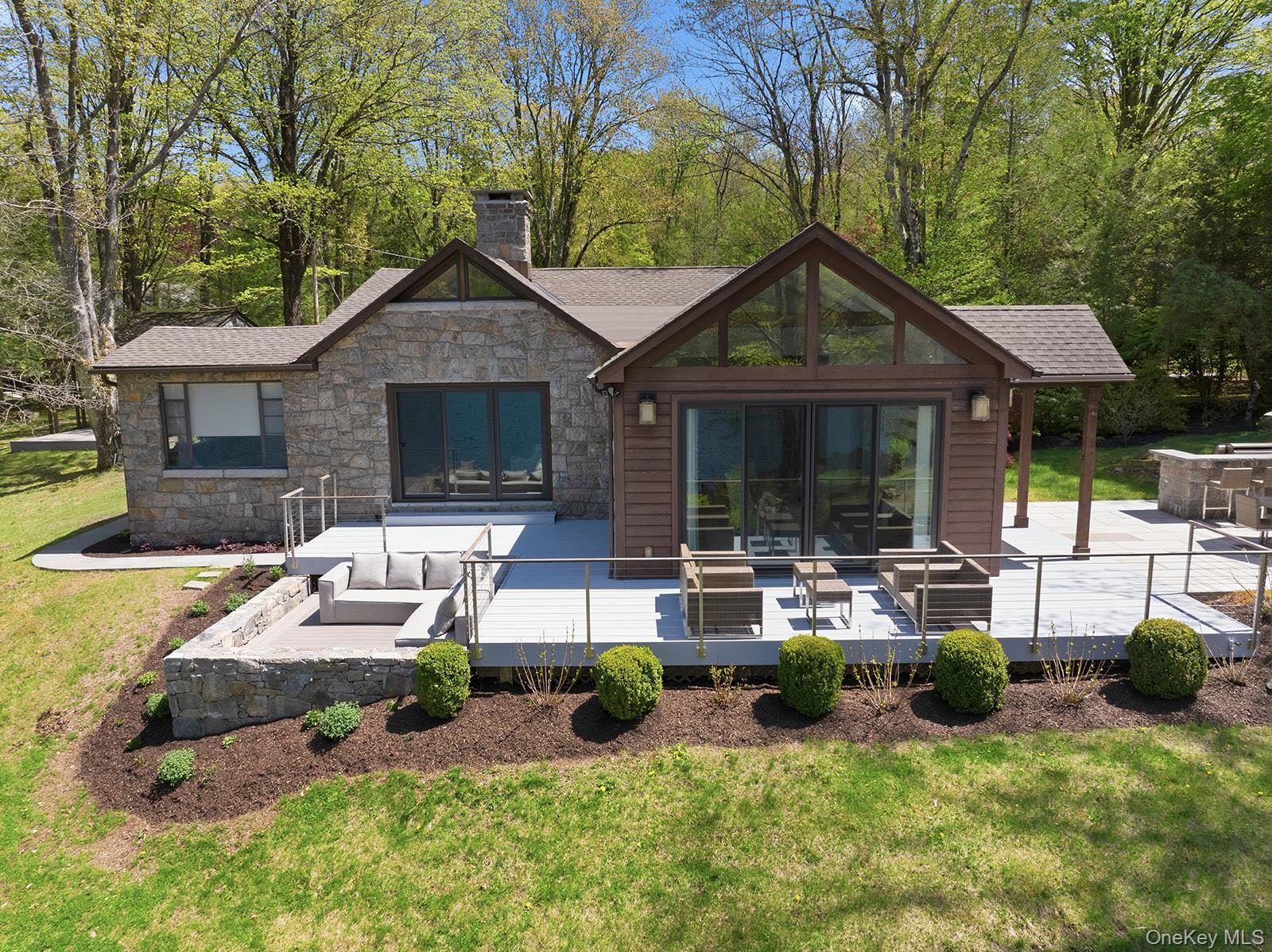 Putnam Valley, New York, 10579, United States, 3 Bedrooms Bedrooms, ,3 BathroomsBathrooms,Residential,Pending,2045595
