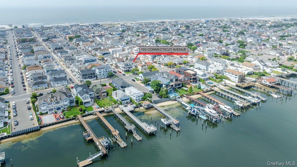 Long Beach, New York, 11561, United States, 4 Bedrooms Bedrooms, ,3 BathroomsBathrooms,Residential,Active,2008919