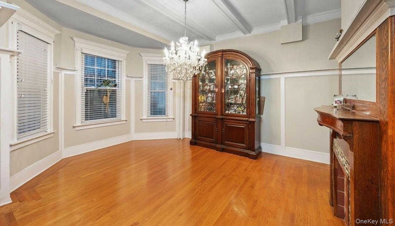 Brooklyn, New York, 11209, United States, 5 Bedrooms Bedrooms, ,3 BathroomsBathrooms,Residential,Active,1964285