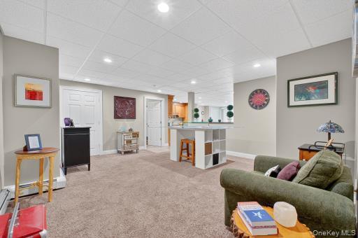 Mahopac, New York, 10541, United States, 4 Bedrooms Bedrooms, ,6 BathroomsBathrooms,Residential,Active,1945090