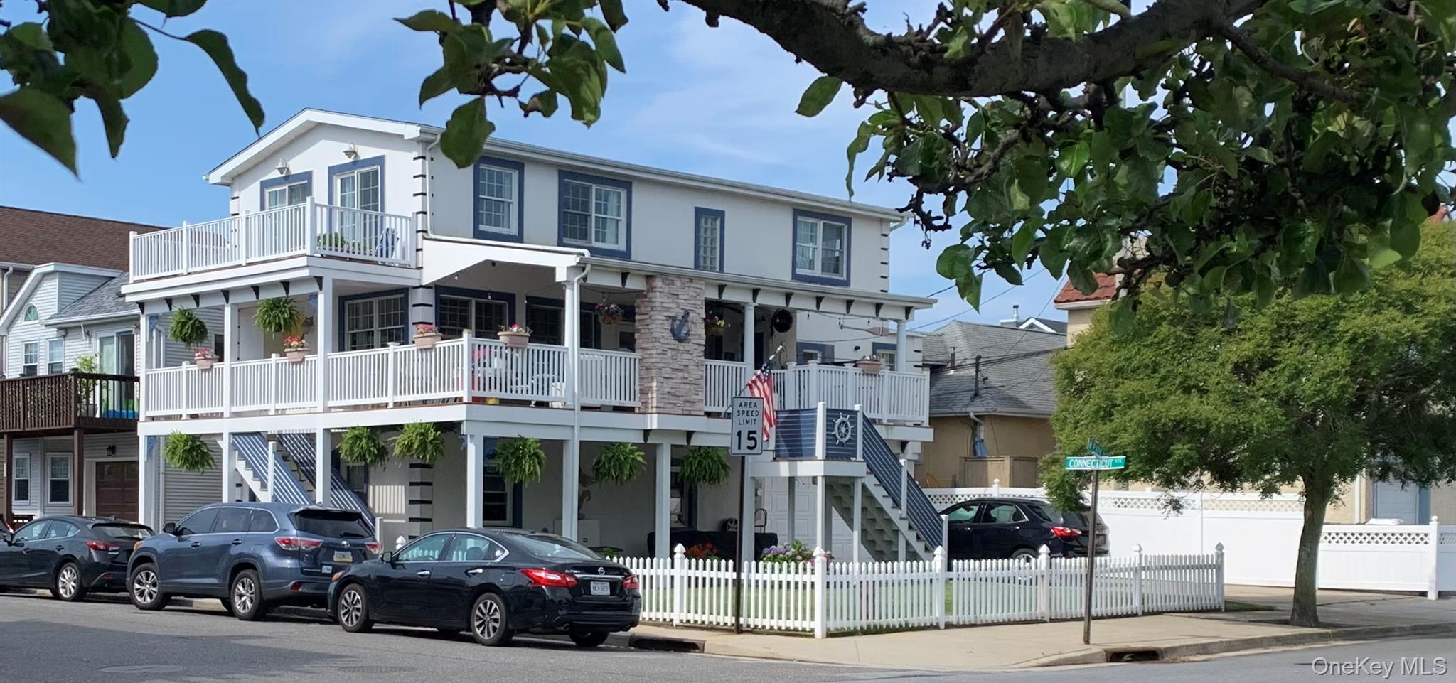 Long Beach, New York, 11561, United States, 3 Bedrooms Bedrooms, ,3 BathroomsBathrooms,Residential,Active,1886845