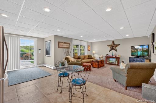 Mahopac, New York, 10541, United States, 4 Bedrooms Bedrooms, ,6 BathroomsBathrooms,Residential,Active,1945090