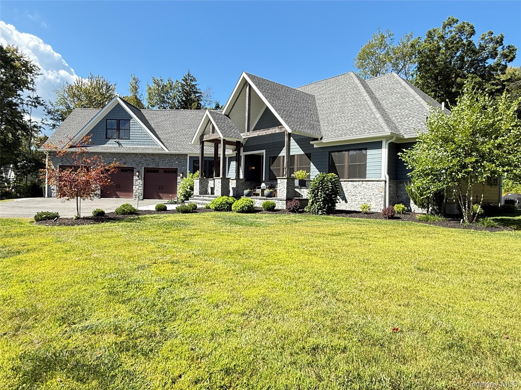 Poughquag, New York, 12570, United States, 3 Bedrooms Bedrooms, ,3 BathroomsBathrooms,Residential,Active,1944284