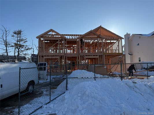 20 RAYNHAM DR, SYOSSET, NY 11791, photo 1