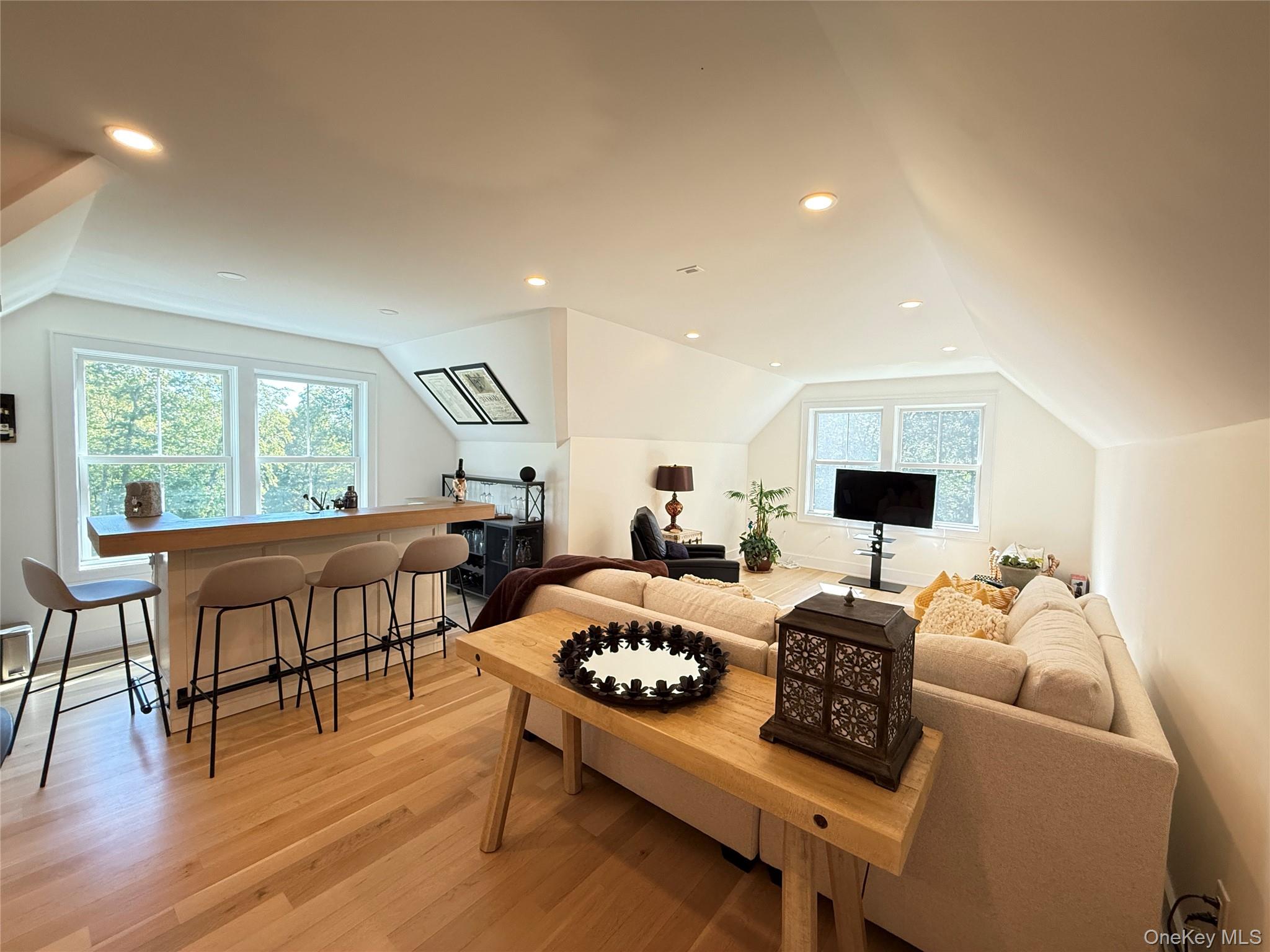 Poughquag, New York, 12570, United States, 3 Bedrooms Bedrooms, ,3 BathroomsBathrooms,Residential,Active,1944284