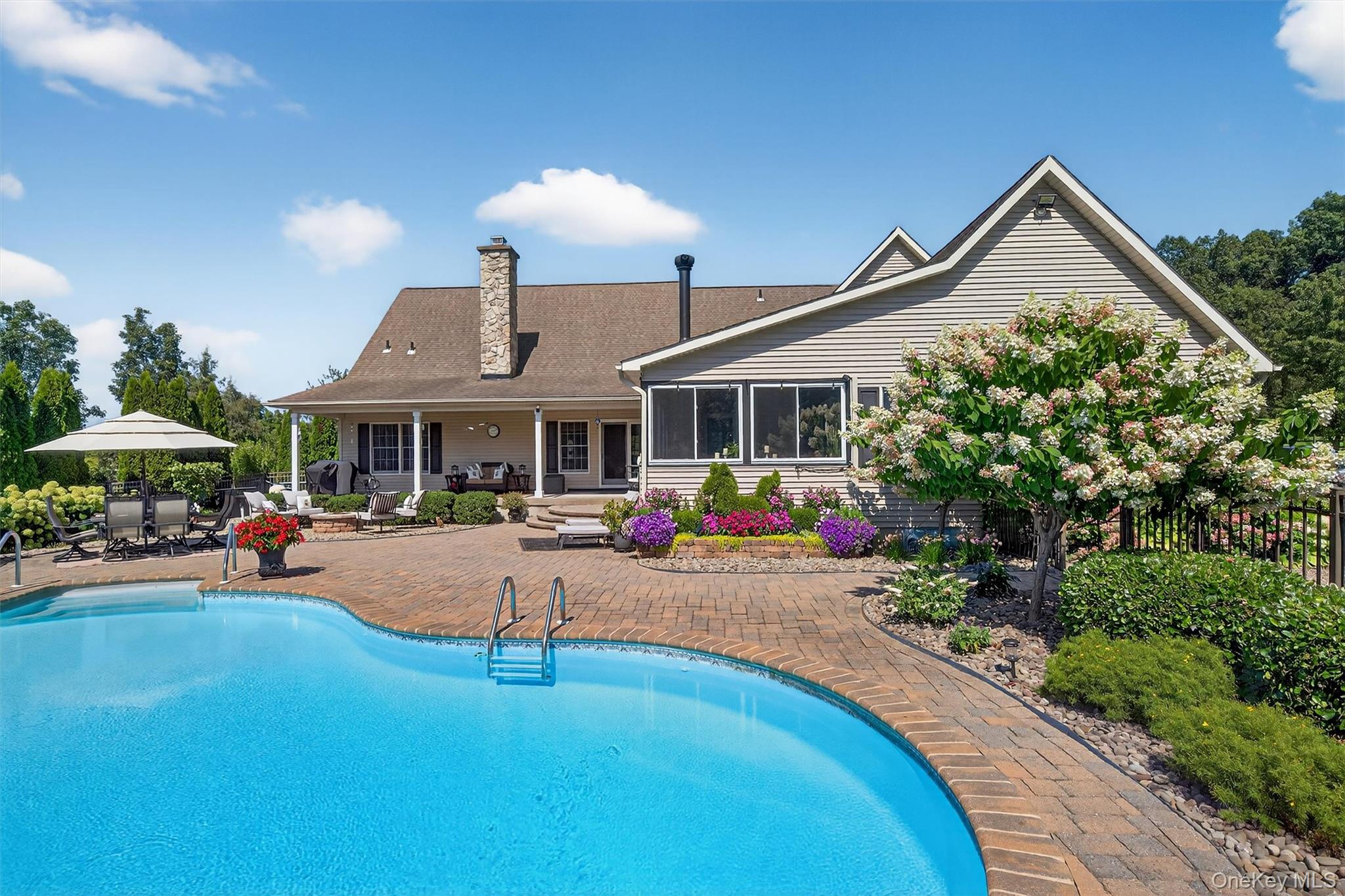 Warwick, New York, 10990, United States, 3 Bedrooms Bedrooms, ,3 BathroomsBathrooms,Residential,Active,1965856