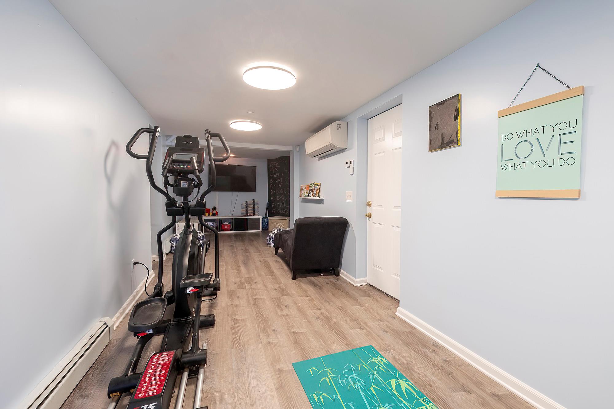 West Harrison, New York, 10604, United States, 4 Bedrooms Bedrooms, ,4 BathroomsBathrooms,Residential,Active,1798072