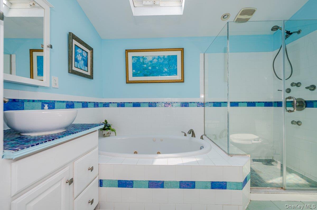 Long Beach, New York, 11561, United States, 3 Bedrooms Bedrooms, ,3 BathroomsBathrooms,Residential,Active,1886845