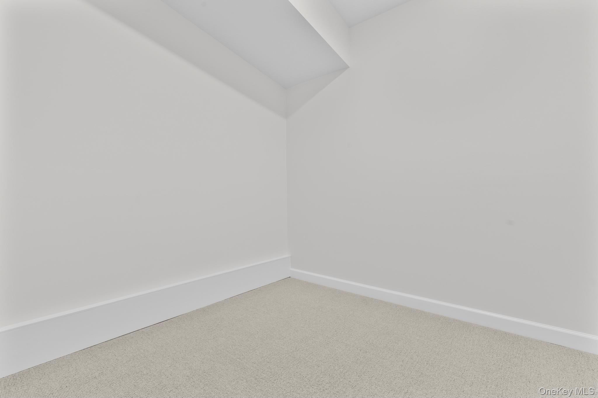 Armonk, New York, 10504, United States, 3 Bedrooms Bedrooms, ,4 BathroomsBathrooms,Residential,Active,2007257