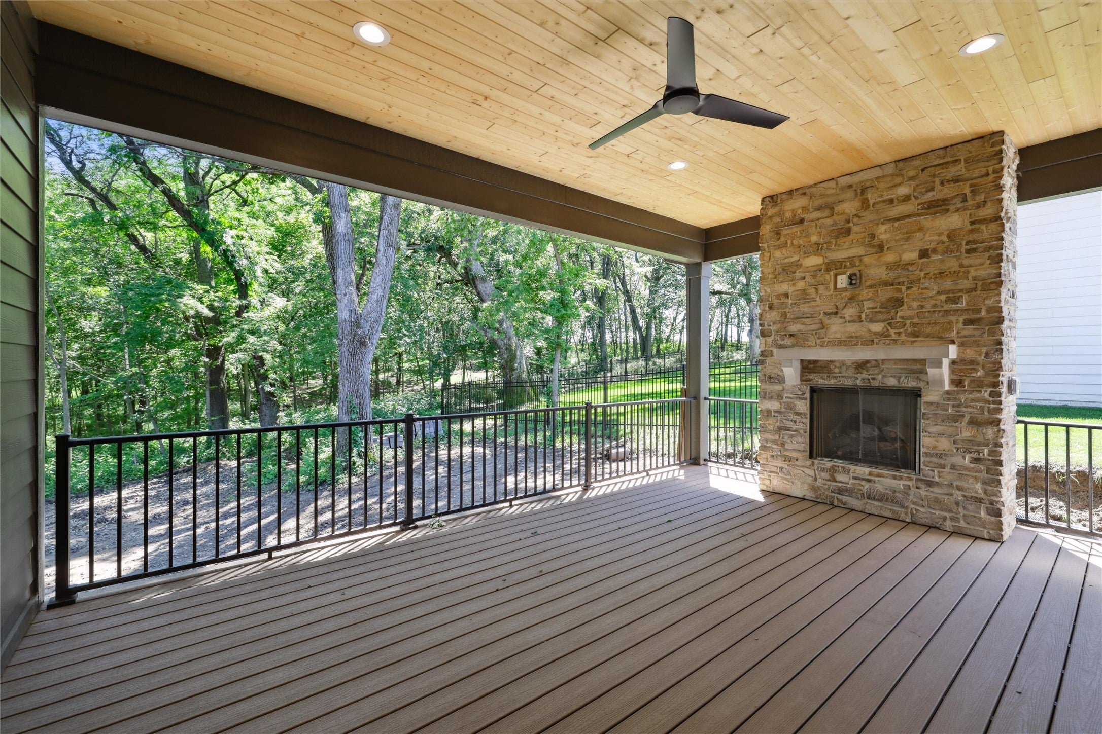 West Des Moines, Iowa, 50266, United States, 6 Bedrooms Bedrooms, ,5 BathroomsBathrooms,Residential,Active,1702108