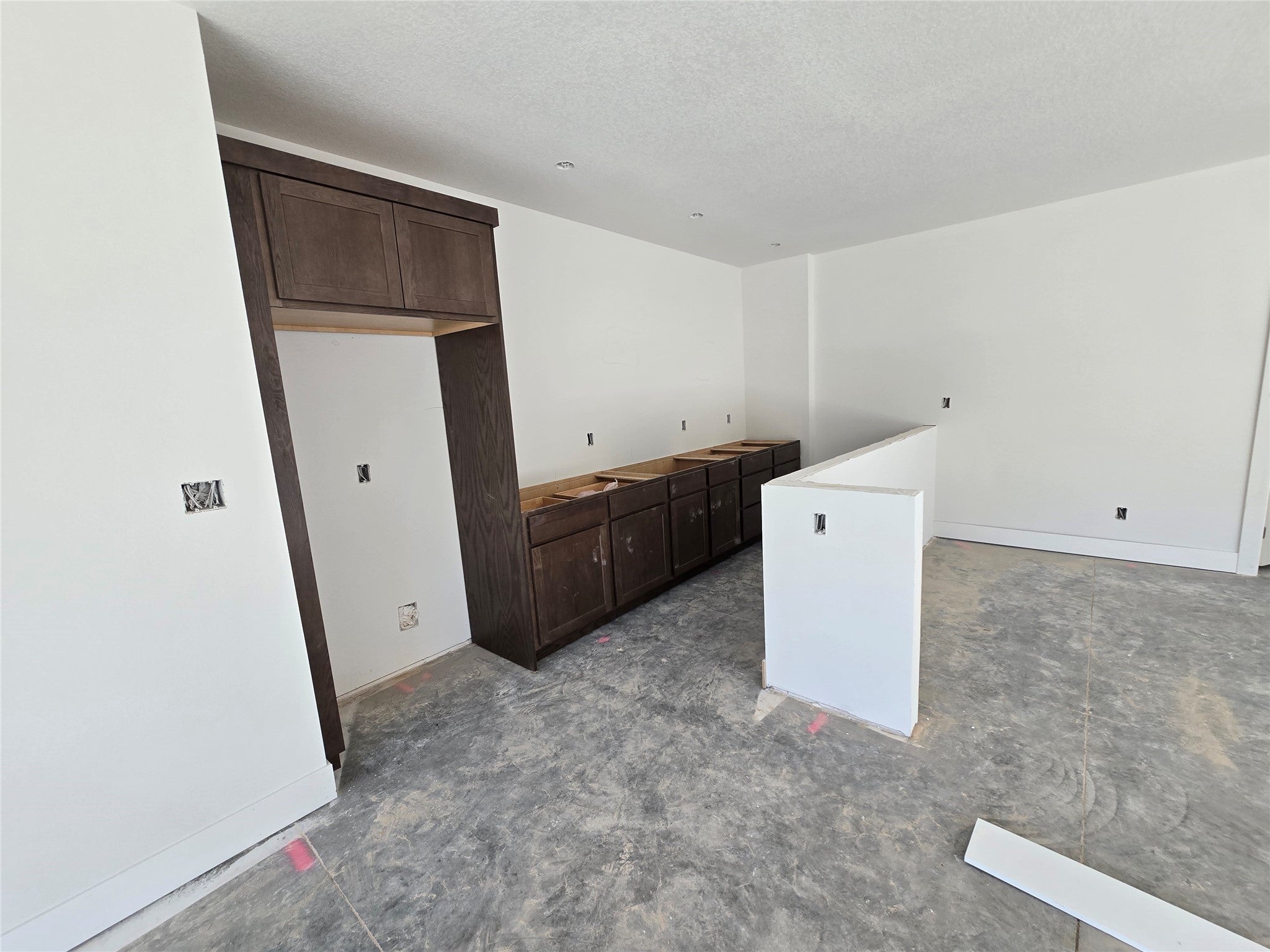 Urbandale, Iowa, 50323, United States, 6 Bedrooms Bedrooms, ,6 BathroomsBathrooms,Residential,Active,1869122