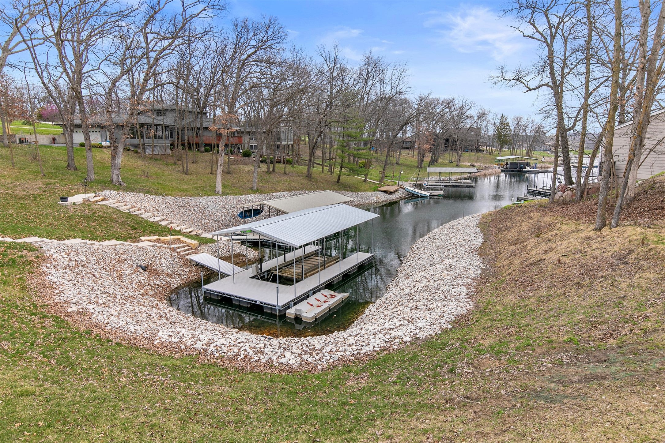 Ellston, Iowa, 50074, United States, 4 Bedrooms Bedrooms, ,3 BathroomsBathrooms,Residential,Active,1769780