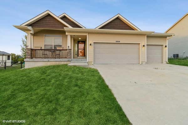 3528 E HIGHVIEW DR, DES MOINES, IA 50320 - Image 1