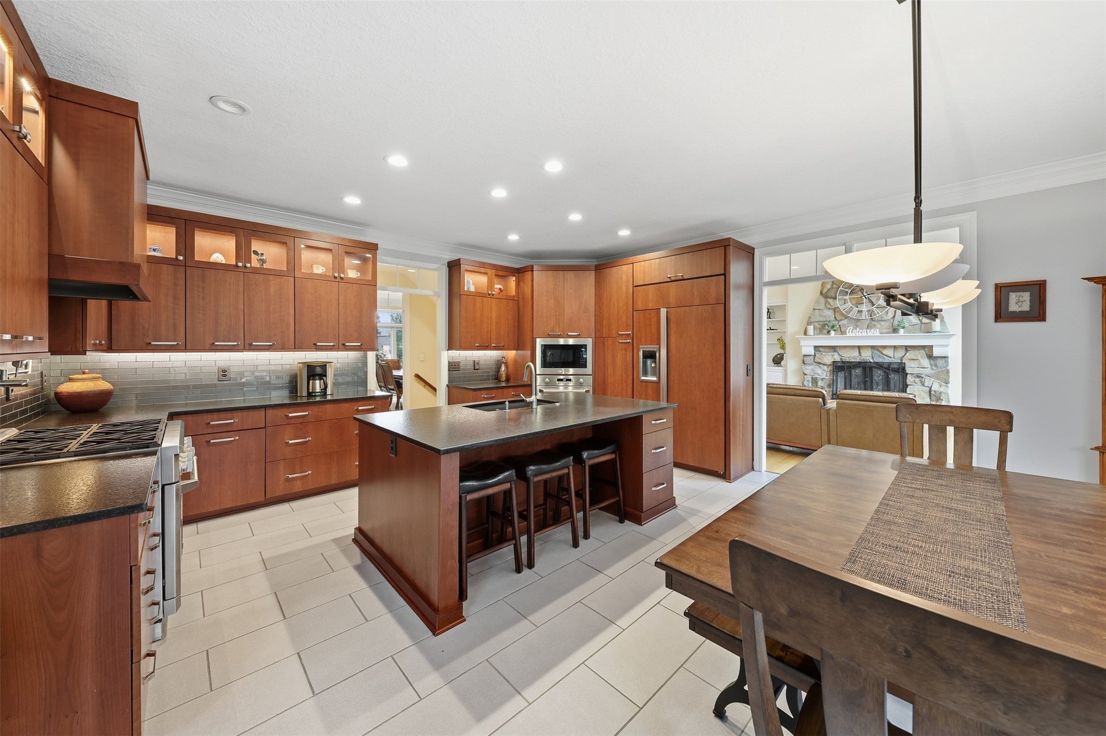 West Des Moines, Iowa, 50266, United States, 5 Bedrooms Bedrooms, ,5 BathroomsBathrooms,Residential,Active,1964503