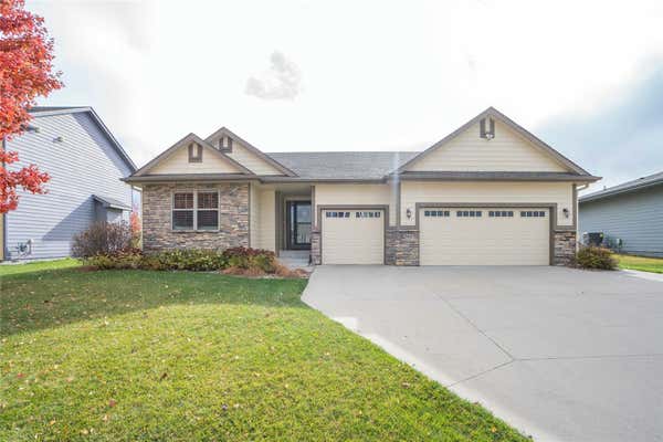 560 NE BOWMAN DR, WAUKEE, IA 50263 - Image 1