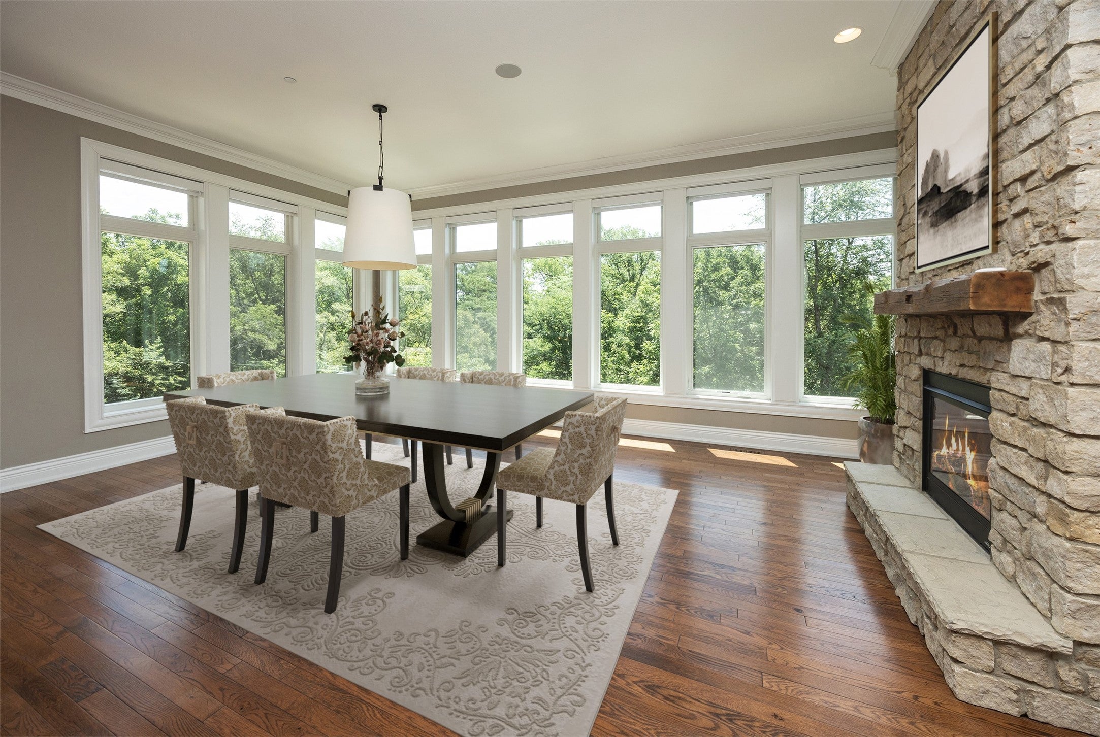 Urbandale, Iowa, 50323, United States, 5 Bedrooms Bedrooms, ,6 BathroomsBathrooms,Residential,Active,1876873