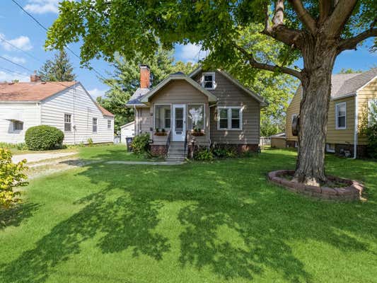 1432 HENDERSON AVE, DES MOINES, IA 50316 - Image 1