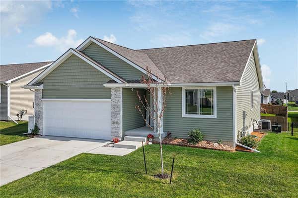 2415 SUNVIEW DR, GRANGER, IA 50109, photo 2 of 23