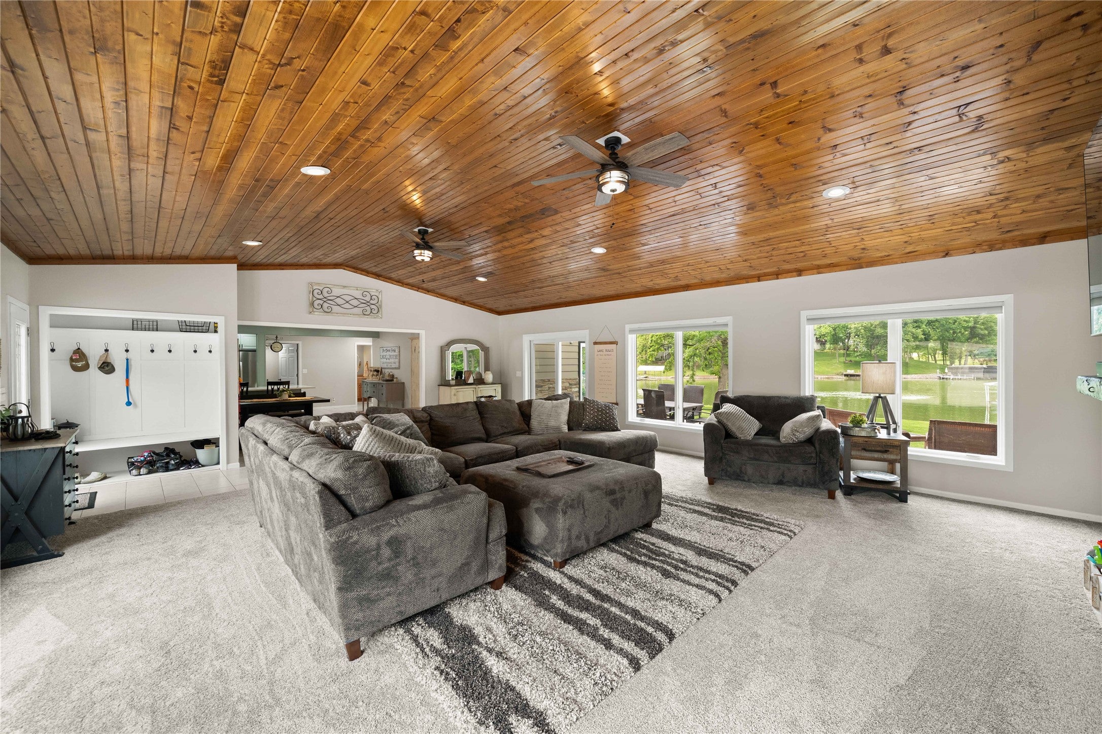 Montezuma, Iowa, 50171, United States, 8 Bedrooms Bedrooms, ,5 BathroomsBathrooms,Residential,Active,1829914