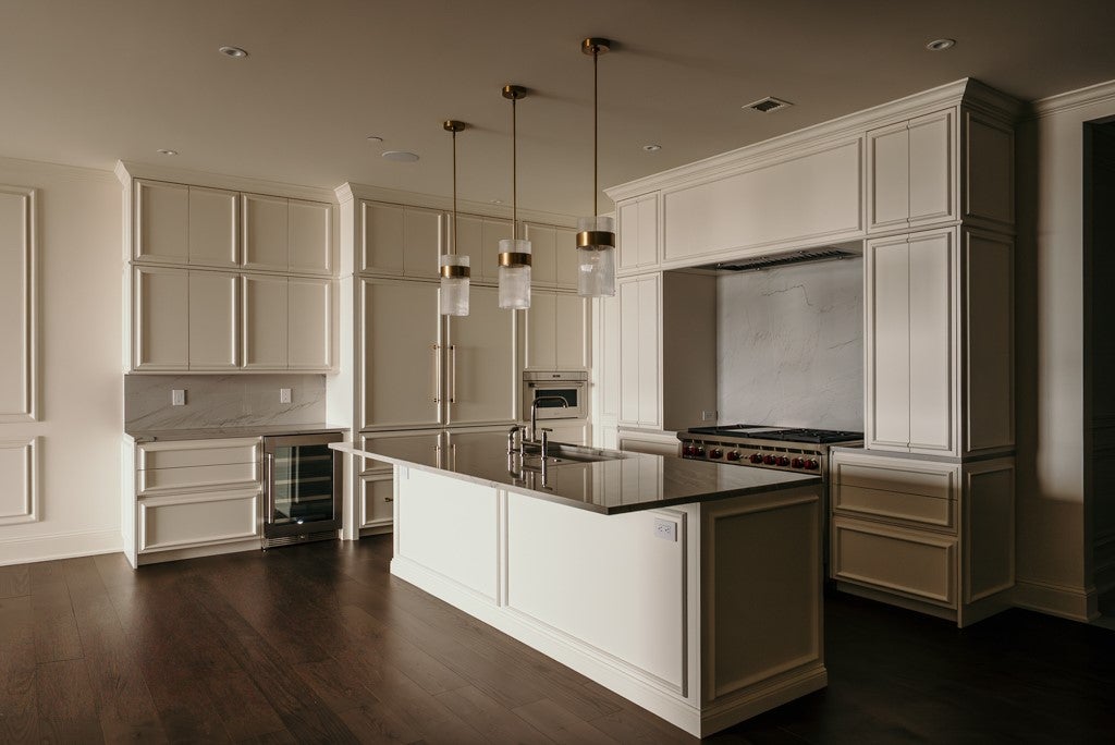 West Des Moines, Iowa, 50266, United States, 3 Bedrooms Bedrooms, ,4 BathroomsBathrooms,Residential,Active,2007324