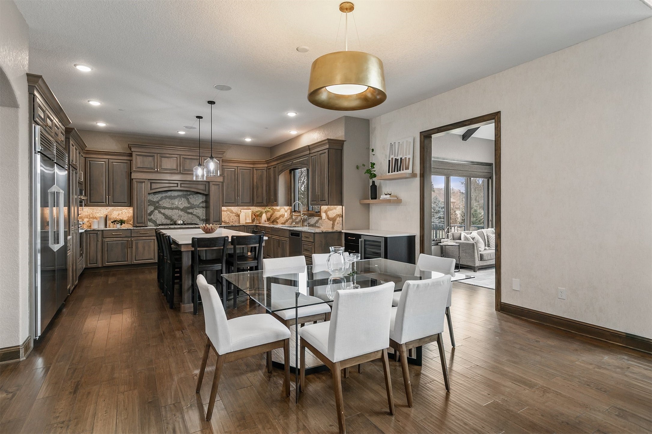 West Des Moines, Iowa, 50266, United States, 6 Bedrooms Bedrooms, ,5 BathroomsBathrooms,Residential,Active,2010205