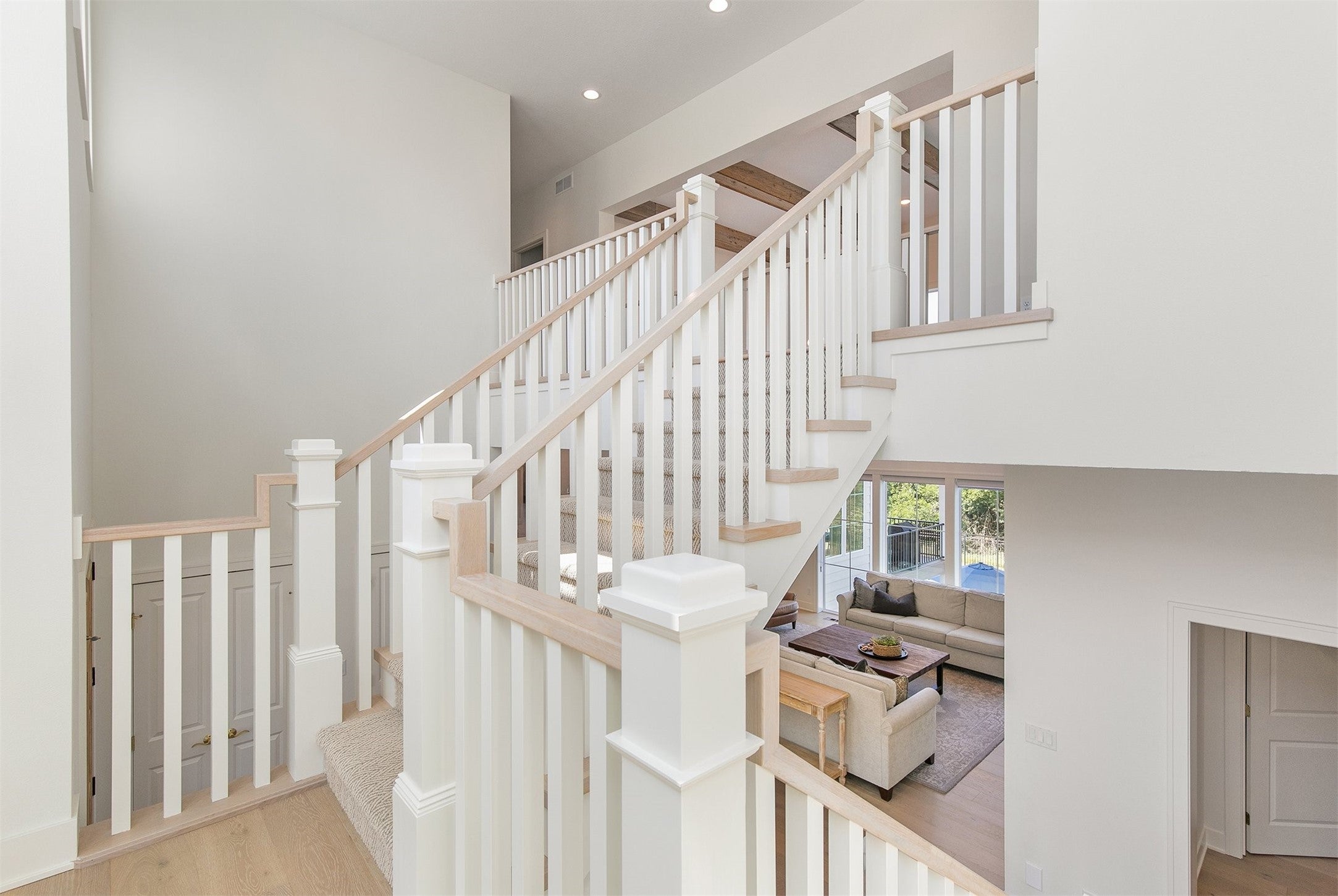 Clive, Iowa, 50325, United States, 6 Bedrooms Bedrooms, ,6 BathroomsBathrooms,Residential,Active,2007070