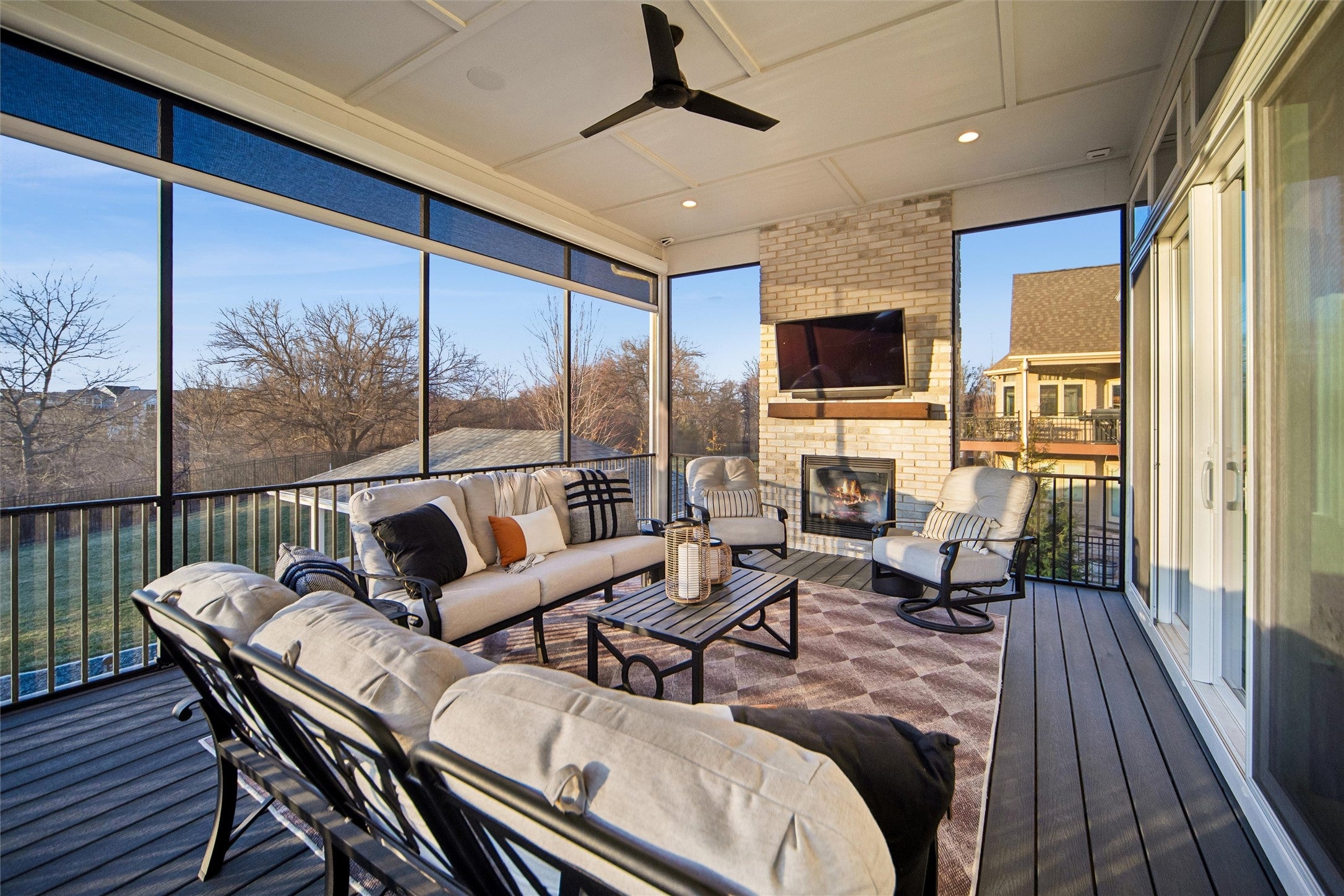 Clive, Iowa, 50325, United States, 4 Bedrooms Bedrooms, ,6 BathroomsBathrooms,Residential,Active,2006851