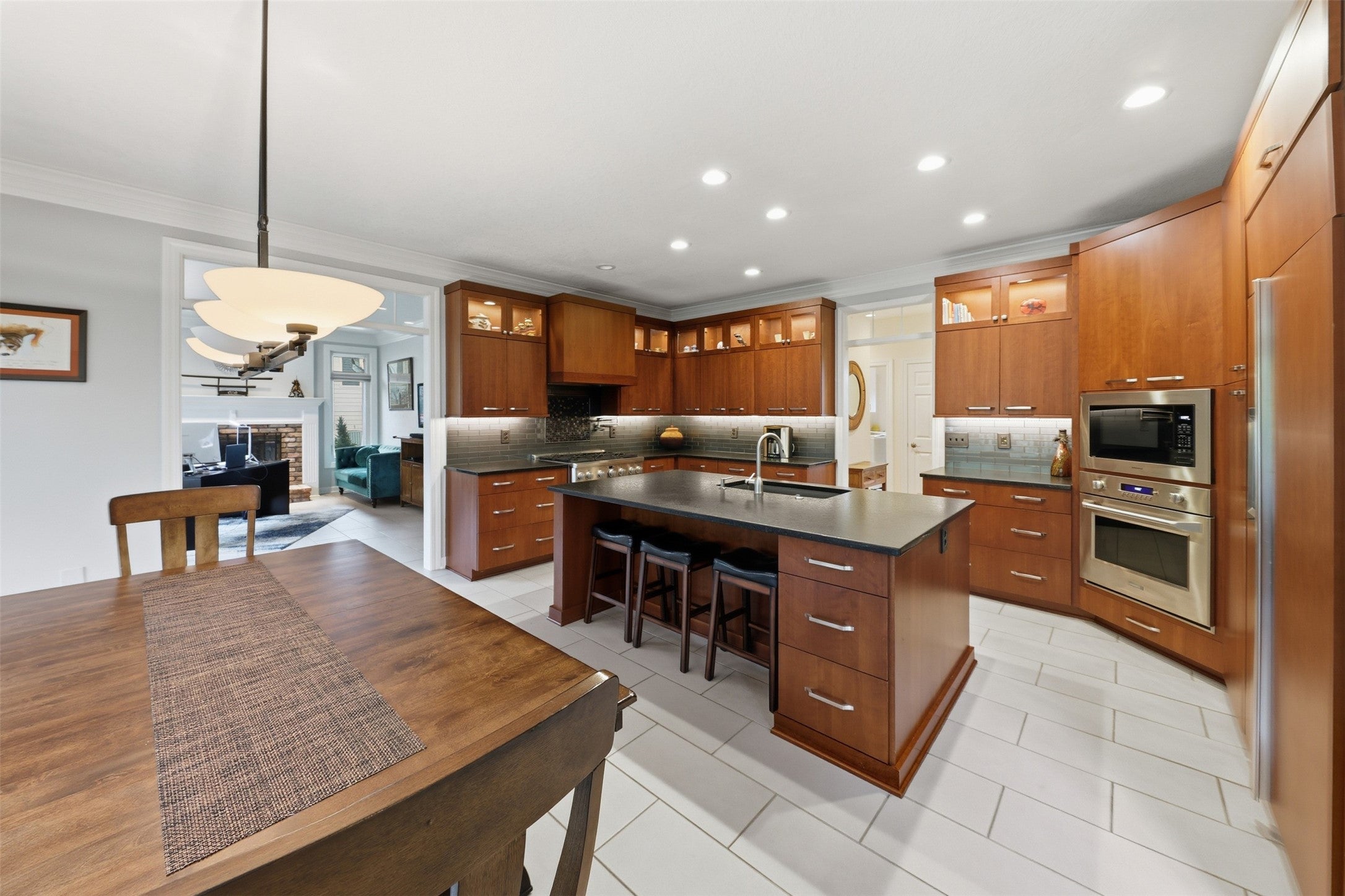 West Des Moines, Iowa, 50266, United States, 5 Bedrooms Bedrooms, ,5 BathroomsBathrooms,Residential,Active,1964503