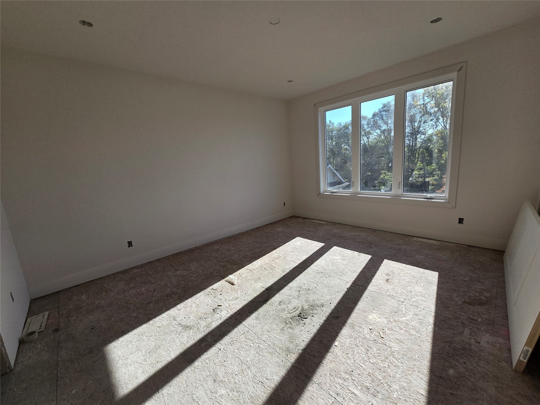 Urbandale, Iowa, 50323, United States, 6 Bedrooms Bedrooms, ,6 BathroomsBathrooms,Residential,Active,1869122