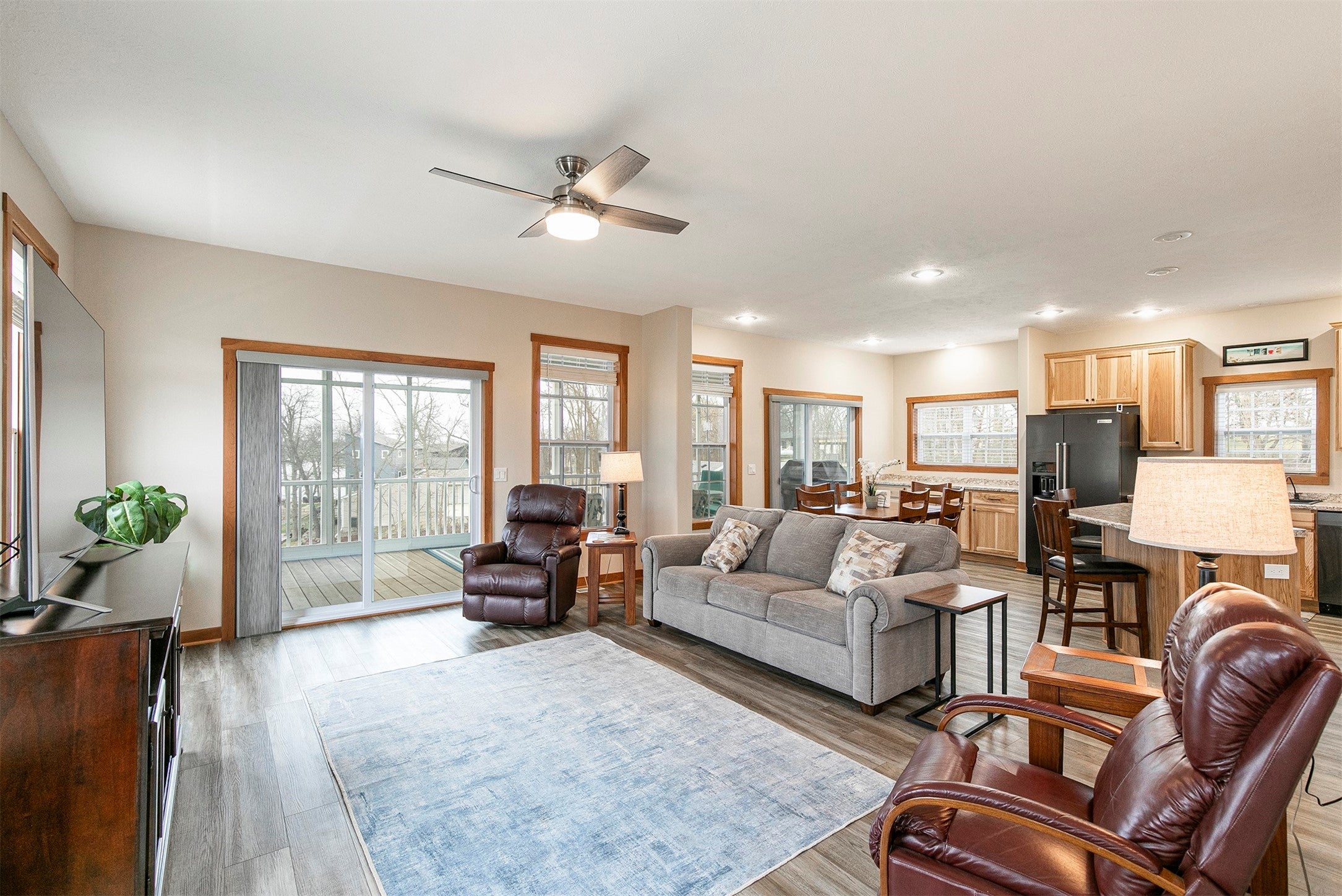 Ellston, Iowa, 50074, United States, 4 Bedrooms Bedrooms, ,3 BathroomsBathrooms,Residential,Active,1769780