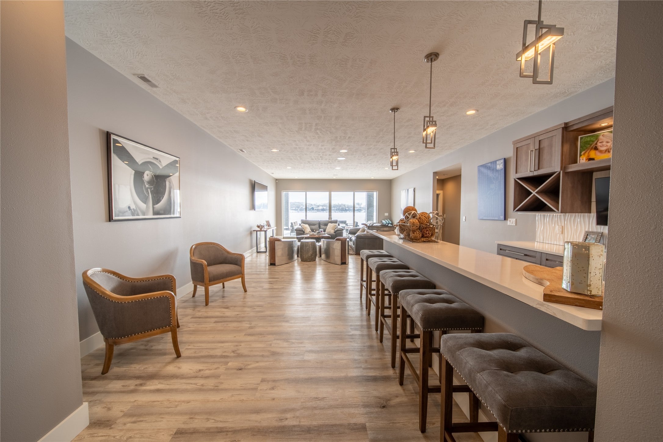 Spirit Lake, Iowa, 51360, United States, 7 Bedrooms Bedrooms, ,6 BathroomsBathrooms,Residential,Active,2007135