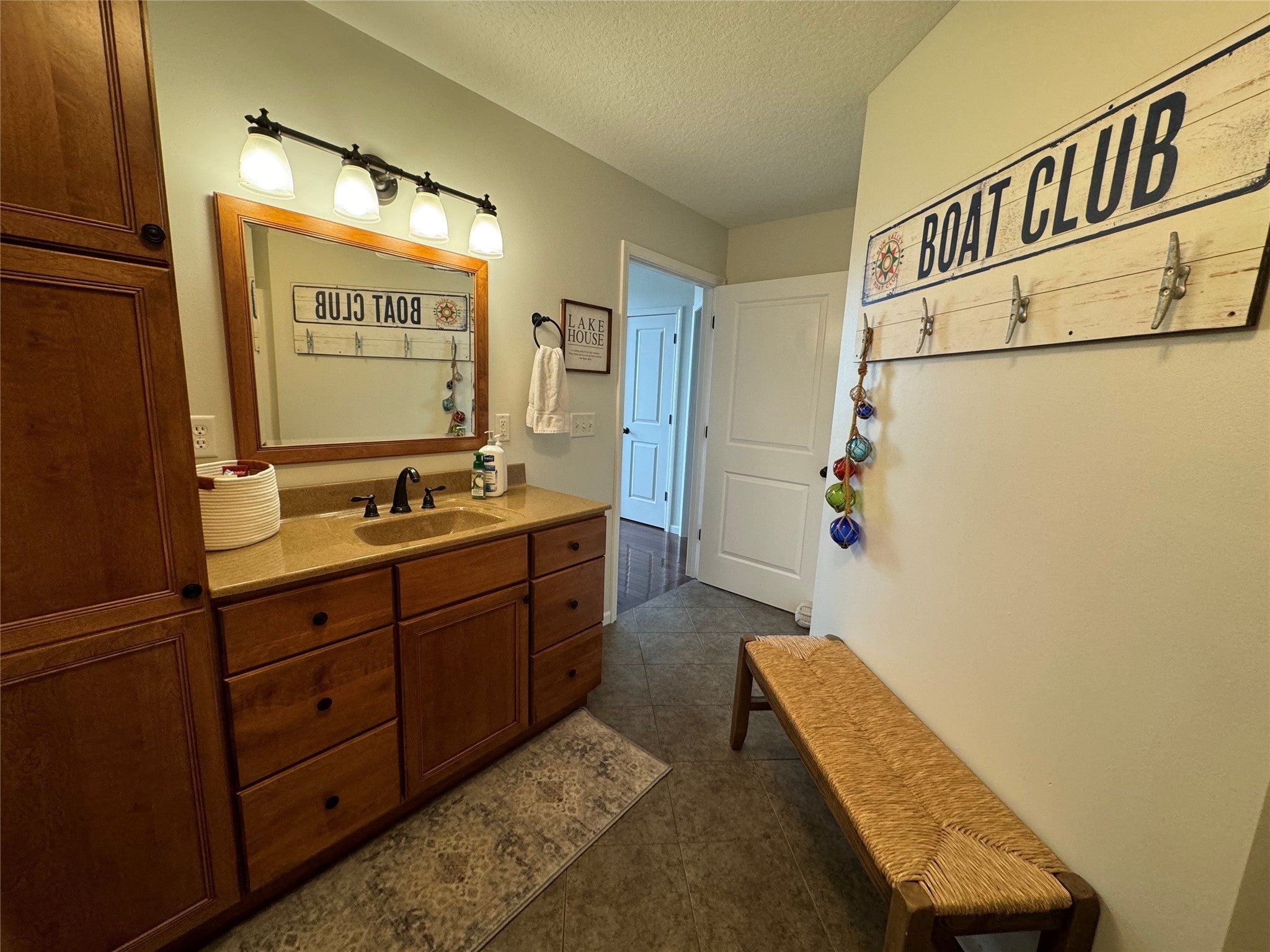 Ellston, Iowa, 50074, United States, 4 Bedrooms Bedrooms, ,3 BathroomsBathrooms,Residential,Active,1742088