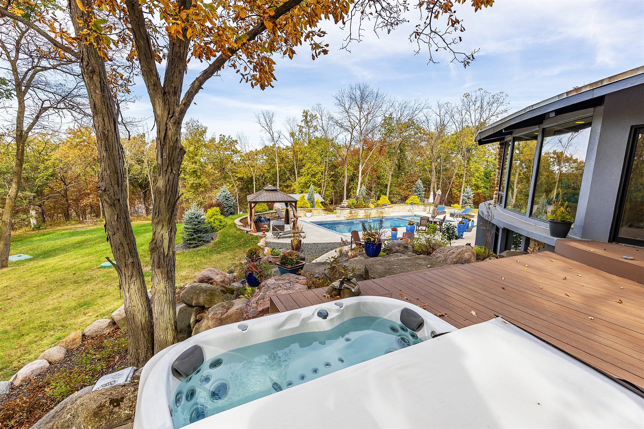 Adel, Iowa, 50003, United States, 3 Bedrooms Bedrooms, ,3 BathroomsBathrooms,Residential,Active,1971020