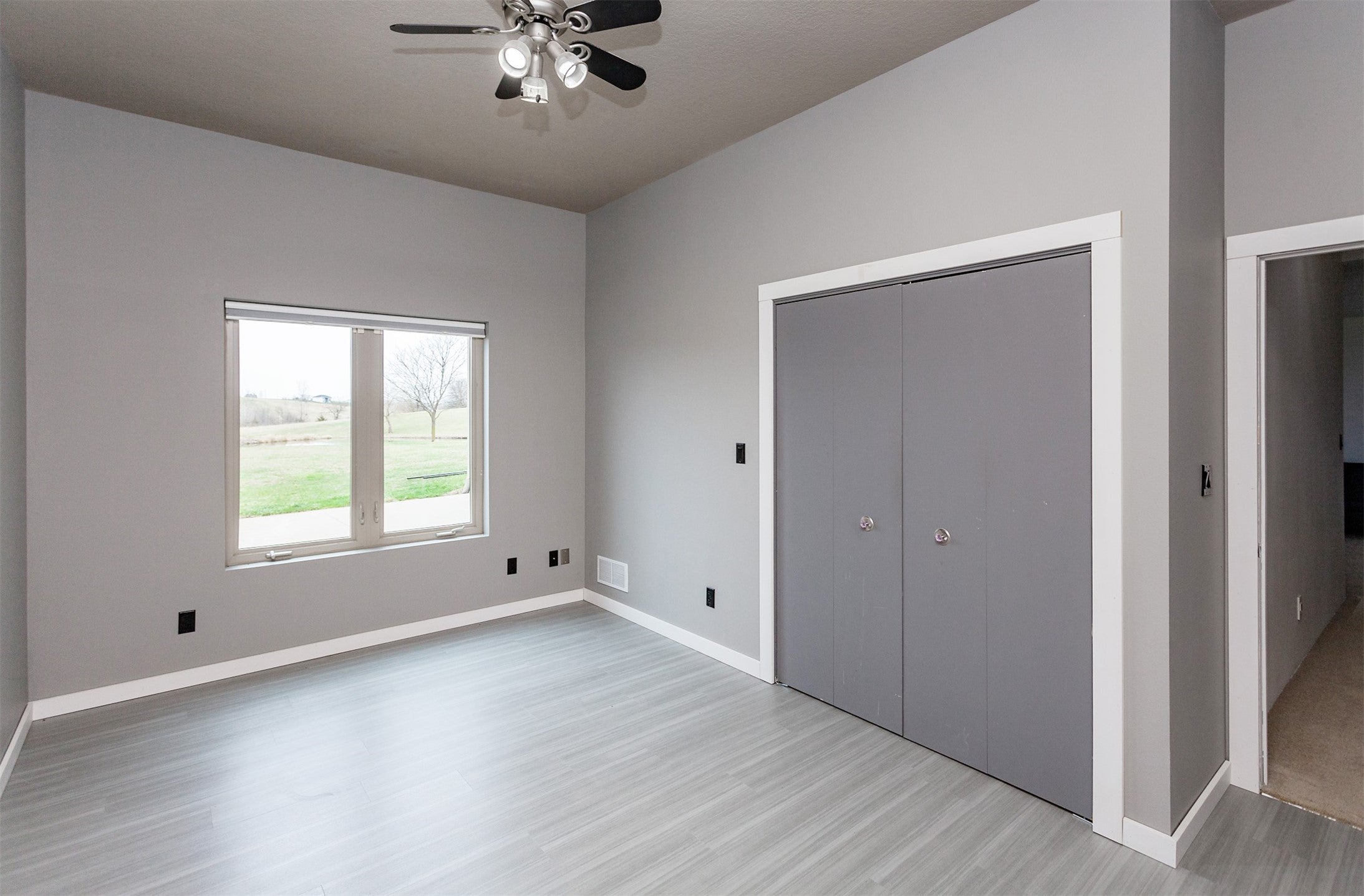 Van Meter, Iowa, 50261, United States, ,4 BathroomsBathrooms,Residential,Active,1757421