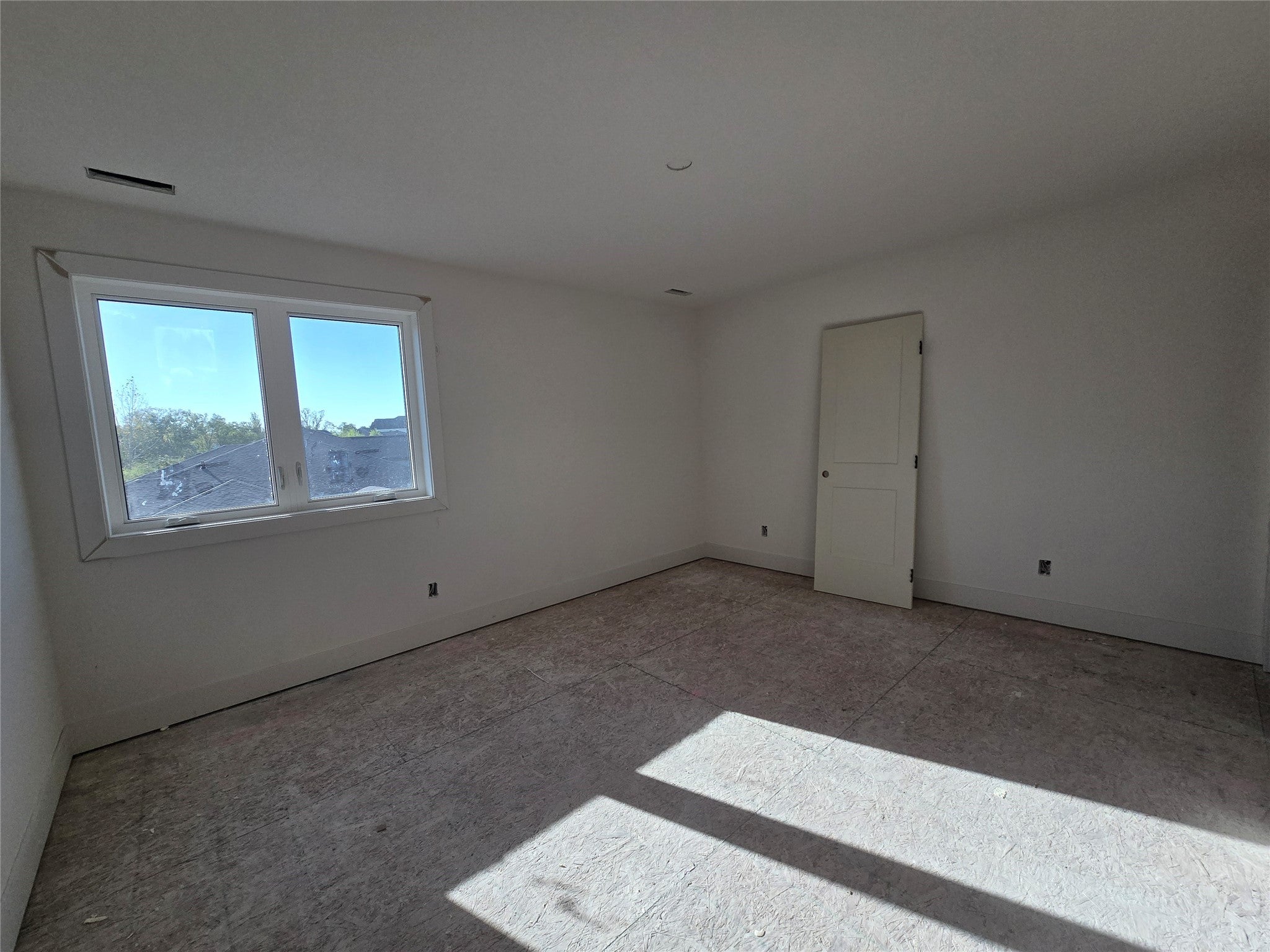 Urbandale, Iowa, 50323, United States, 6 Bedrooms Bedrooms, ,6 BathroomsBathrooms,Residential,Active,1914612