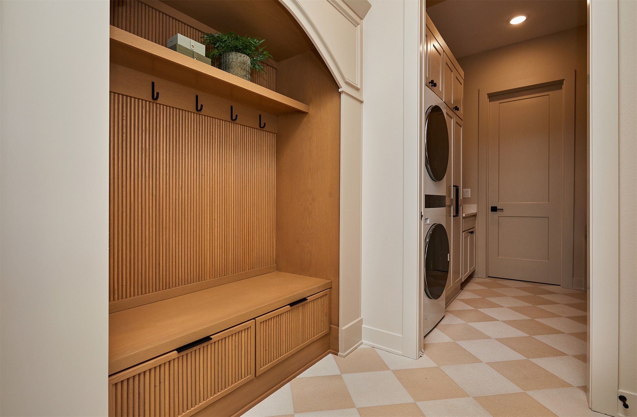 West Des Moines, Iowa, 50266, United States, 4 Bedrooms Bedrooms, ,5 BathroomsBathrooms,Residential,Active,1894164