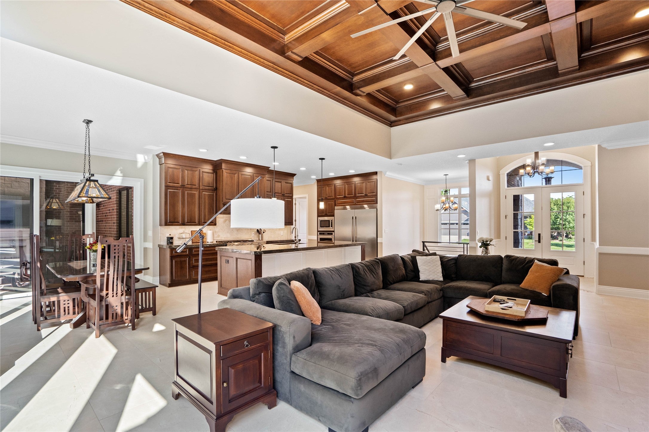 Urbandale, Iowa, 50323, United States, 2 Bedrooms Bedrooms, ,3 BathroomsBathrooms,Residential,Active,1973363