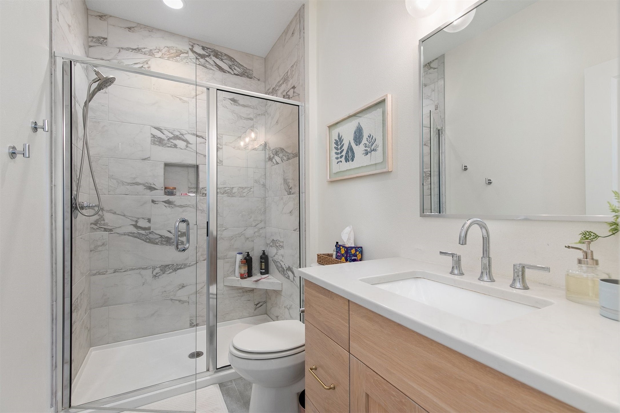 Clive, Iowa, 50325, United States, 6 Bedrooms Bedrooms, ,6 BathroomsBathrooms,Residential,Active,2007070