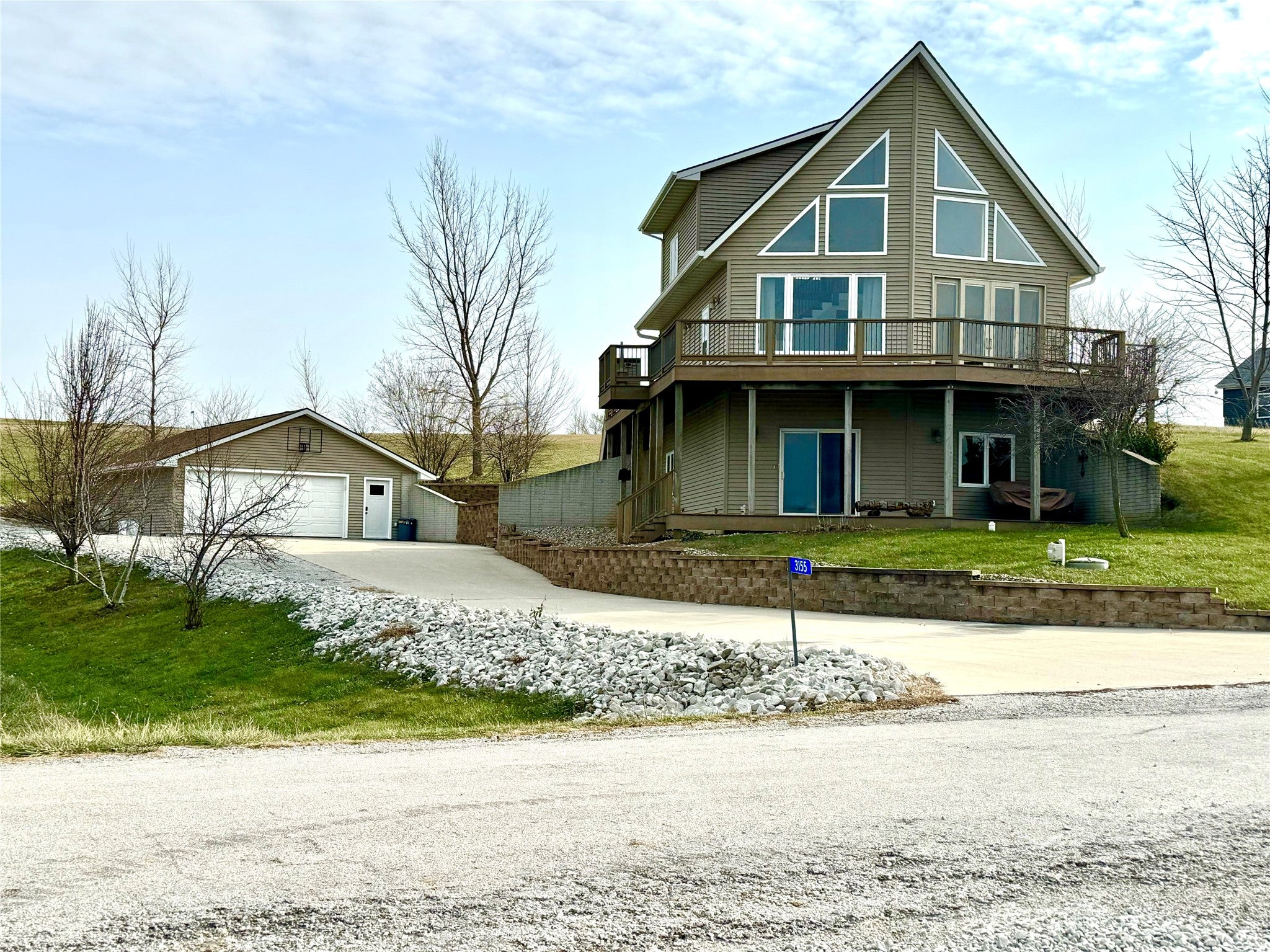 Ellston, Iowa, 50074, United States, 4 Bedrooms Bedrooms, ,3 BathroomsBathrooms,Residential,Active,1742088