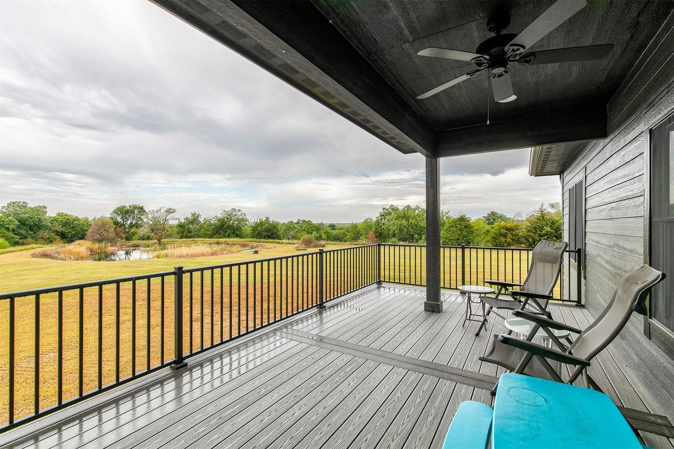 Redfield, Iowa, 50233, United States, 4 Bedrooms Bedrooms, ,3 BathroomsBathrooms,Residential,Active,1993624