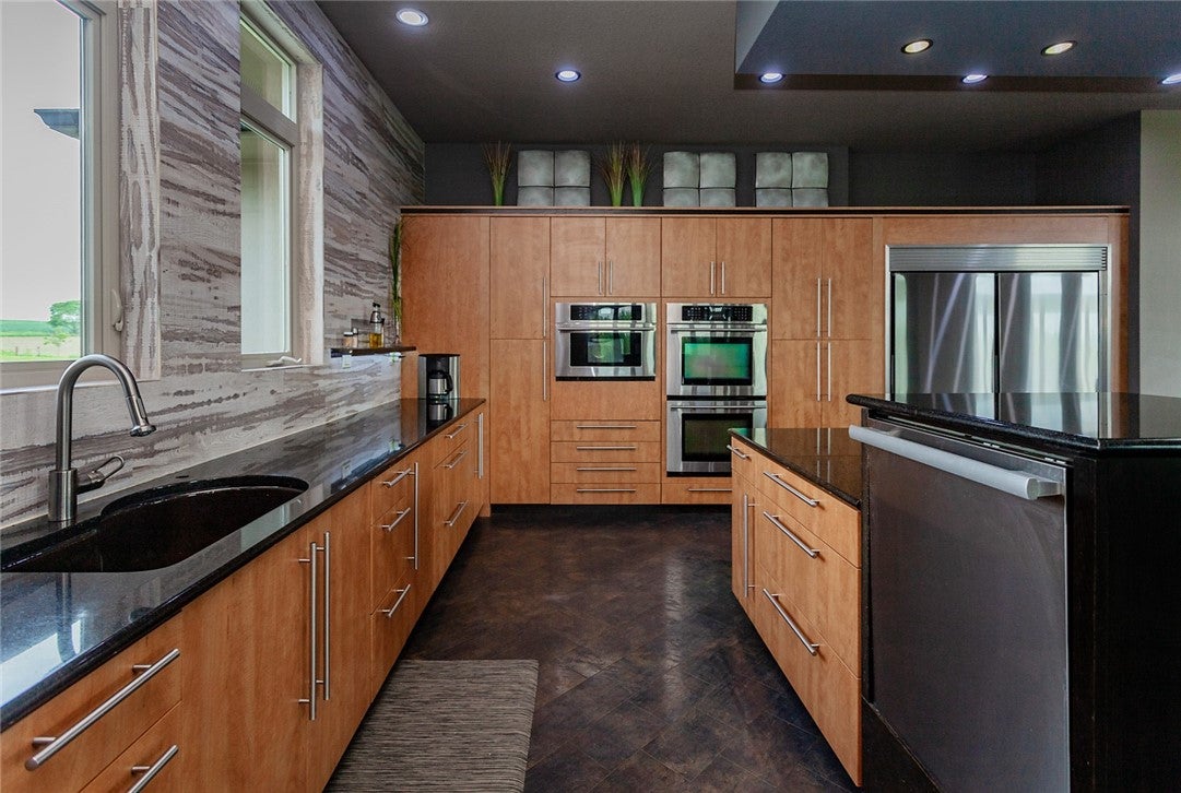 Van Meter, Iowa, 50261, United States, ,4 BathroomsBathrooms,Residential,Active,1757421