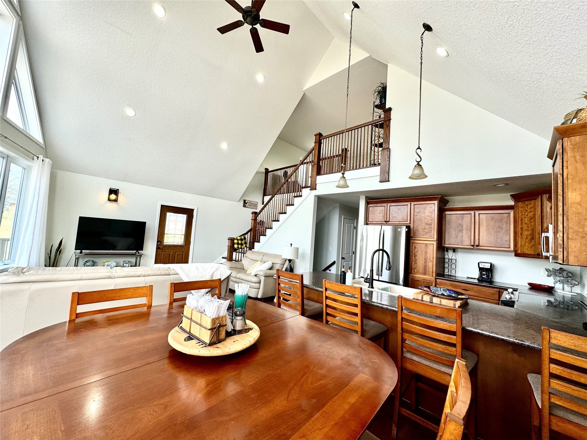 Ellston, Iowa, 50074, United States, 4 Bedrooms Bedrooms, ,3 BathroomsBathrooms,Residential,Active,1742088