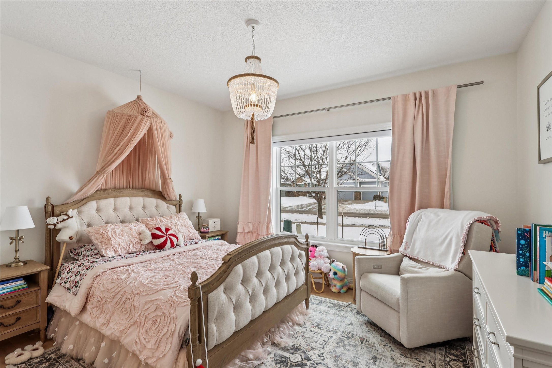 Clive, Iowa, 50325, United States, 4 Bedrooms Bedrooms, ,6 BathroomsBathrooms,Residential,Active,2006851