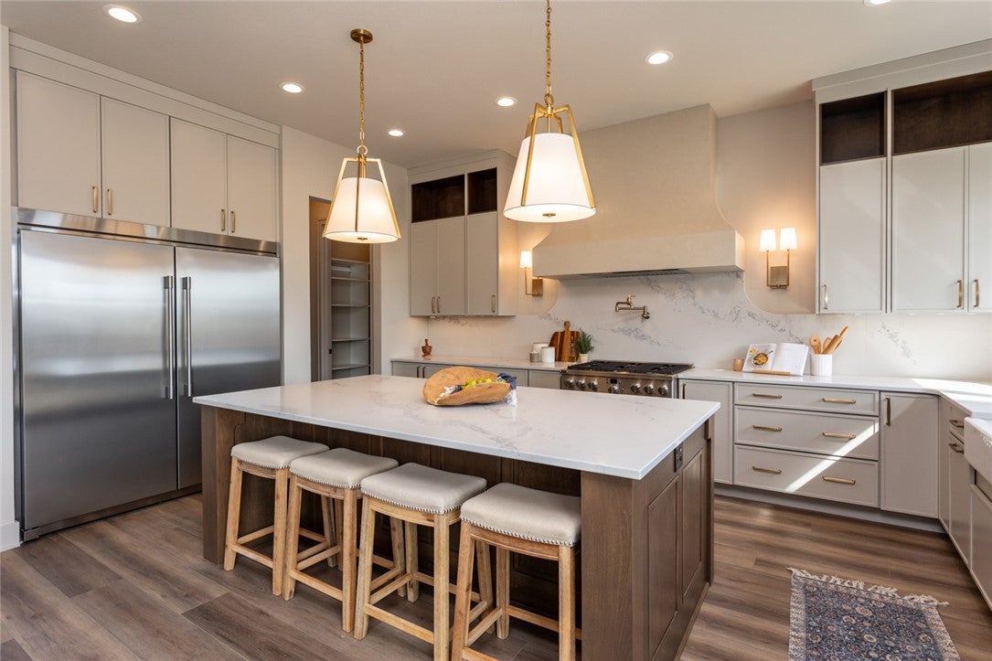 Grimes, Iowa, 50111, United States, 6 Bedrooms Bedrooms, ,5 BathroomsBathrooms,Residential,Active,1755255