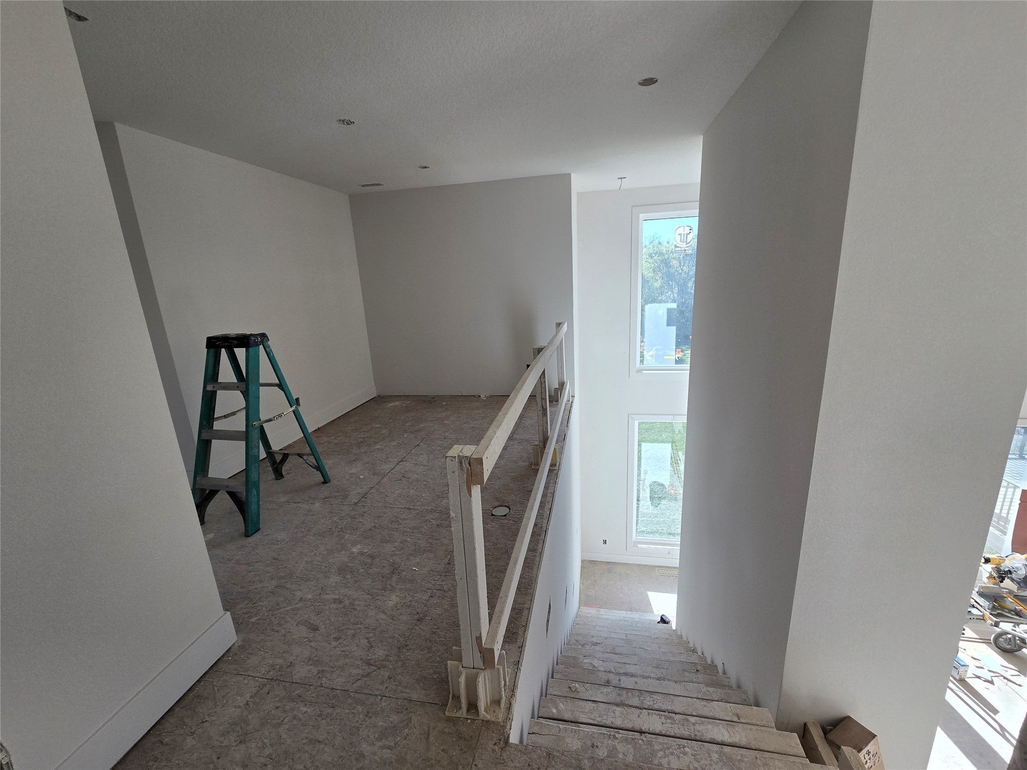 Urbandale, Iowa, 50323, United States, 6 Bedrooms Bedrooms, ,6 BathroomsBathrooms,Residential,Active,1869122