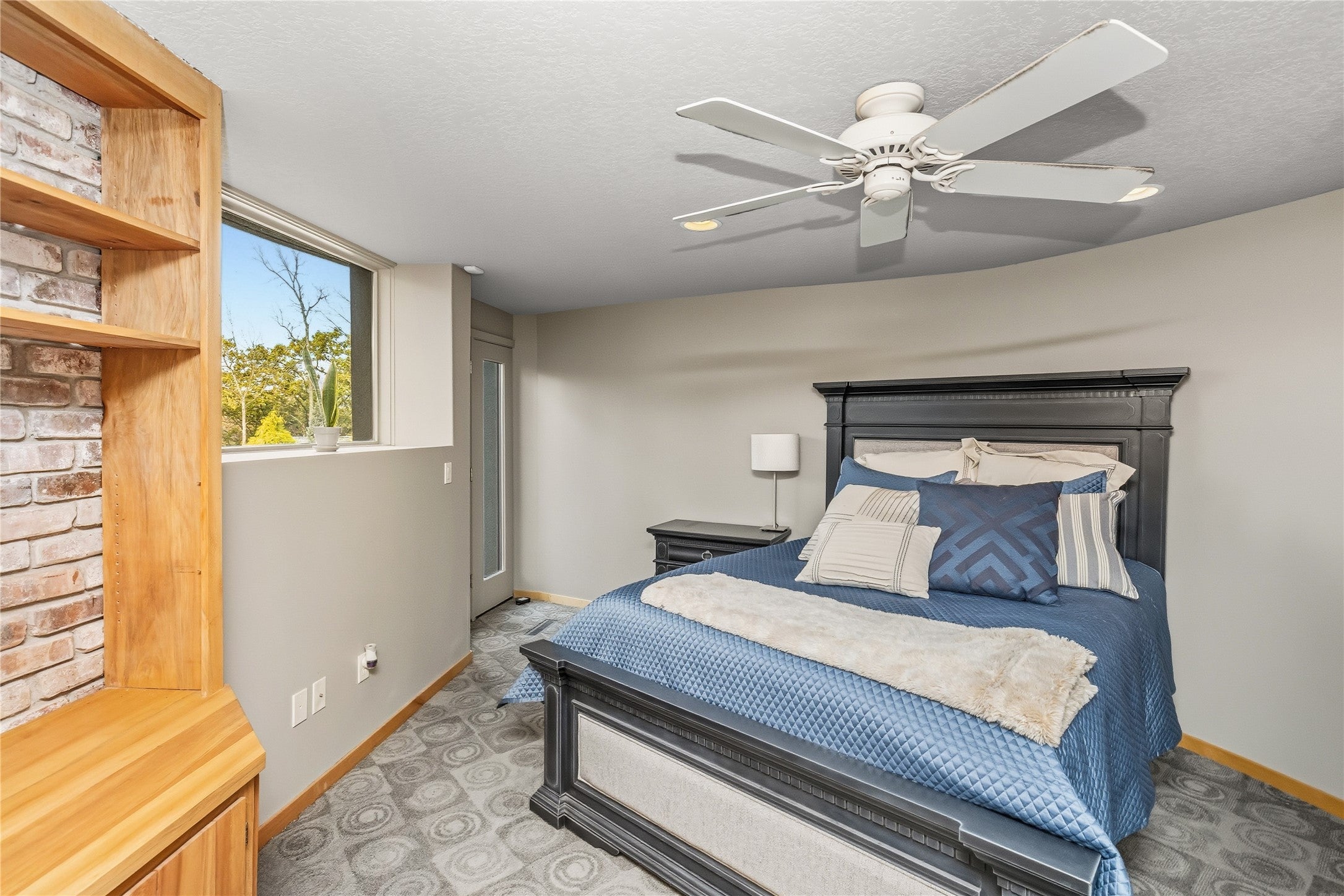 Adel, Iowa, 50003, United States, 3 Bedrooms Bedrooms, ,3 BathroomsBathrooms,Residential,Active,1971020