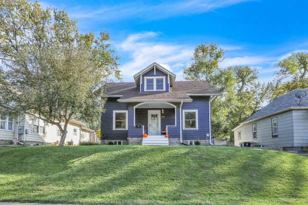 307 WASHINGTON ST, PELLA, IA 50219 - Image 1