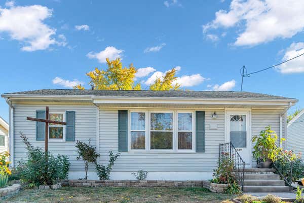 1429 SAMPSON ST, DES MOINES, IA 50316 - Image 1