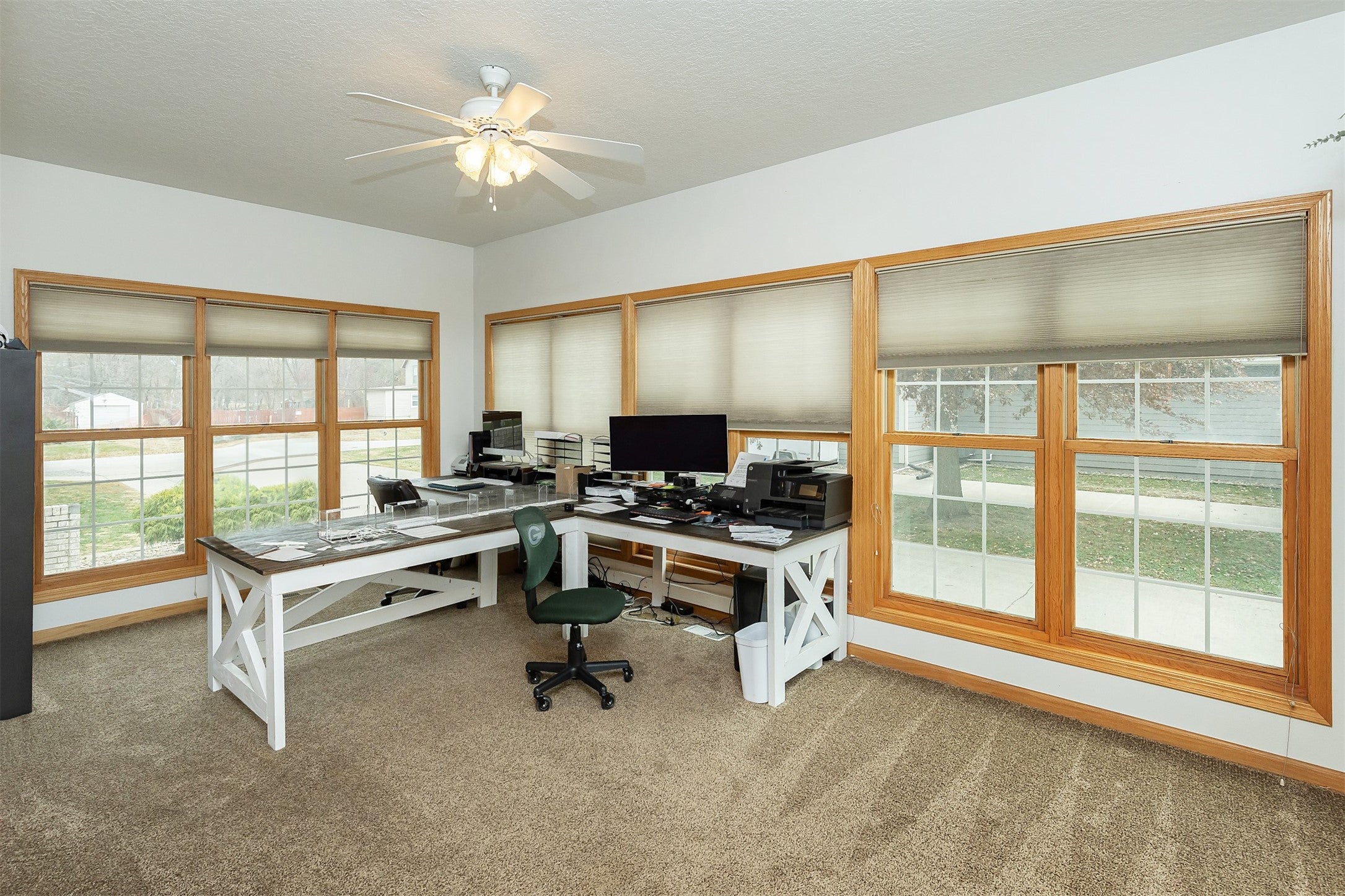 Johnston, Iowa, 50131, United States, 4 Bedrooms Bedrooms, ,3 BathroomsBathrooms,Residential,Active,1993960