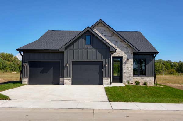 2633 SE ZOEL LN, WAUKEE, IA 50263 - Image 1